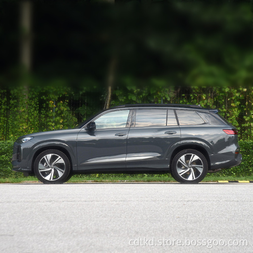 Spedizione veloce 0 km Nuovo Cina usata Auto 7 posti Auto Auto benzina Audi Q6 45 TFSI Quattro SUV Car Speed ​​Car